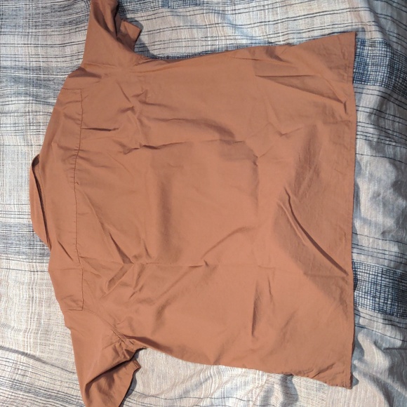 Uniqlo camp collar shirt, size L - Picture 3 of 3